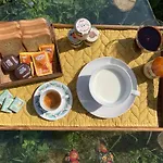 La Vecchia Stalla 카스틸리오네 델 페폴리
